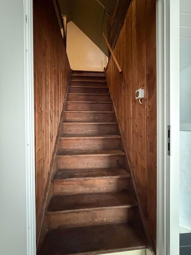 Prodej domu 138 m², pozemek 1.198 m², Beratzhausen, Bavorsko Prodej domu 138 m², pozemek 1.198 m², Beratzhausen, Bavorsko