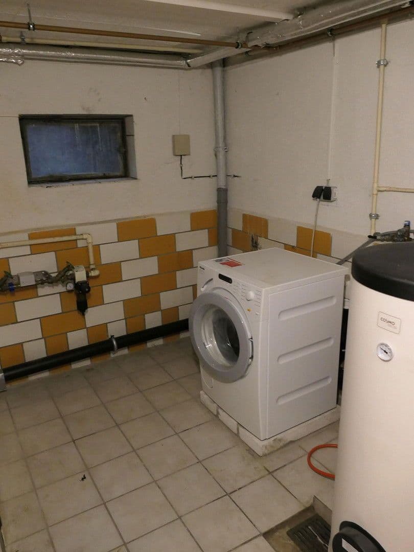 Prodej domu 138 m², pozemek 254 m², Halle, Sasko-Anhaltsko Prodej domu 138 m², pozemek 254 m², Halle, Sasko-Anhaltsko