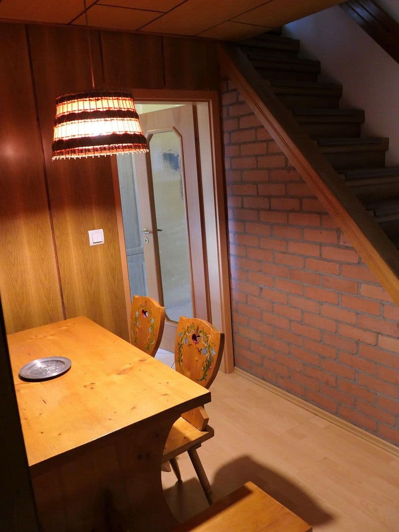 Prodej domu 138 m², pozemek 254 m², Halle, Sasko-Anhaltsko Prodej domu 138 m², pozemek 254 m², Halle, Sasko-Anhaltsko