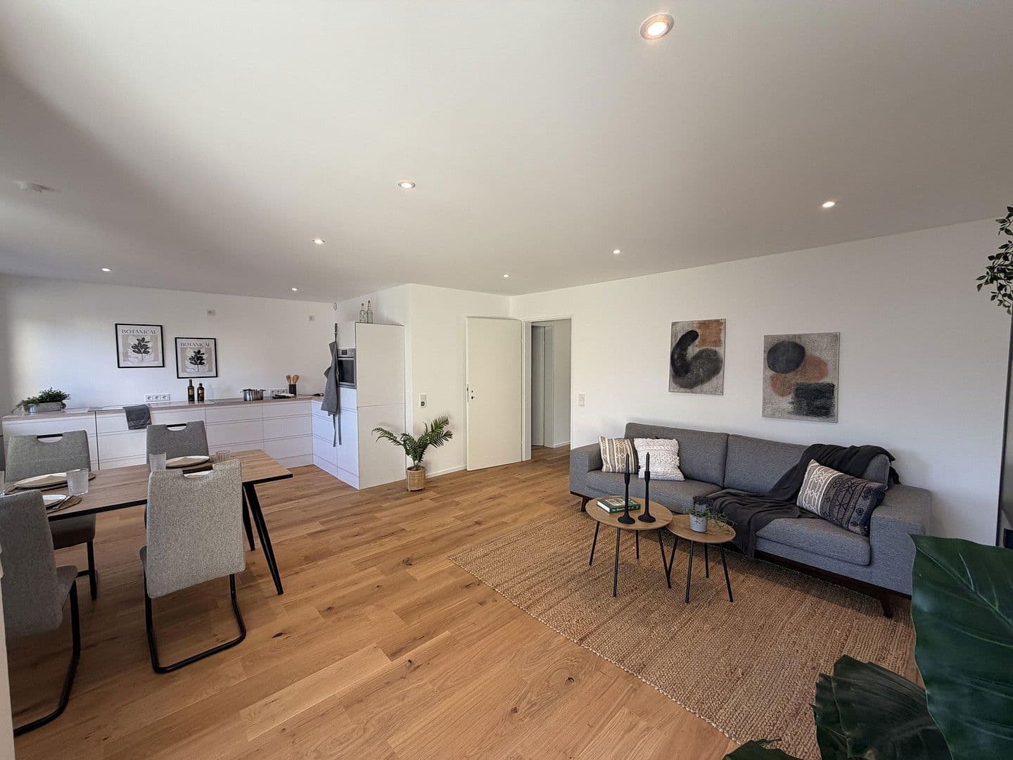 Prodej bytu 3+1 84 m², Waiblingen, Bádensko-Württembersko Prodej bytu 3+1 84 m², Waiblingen, Bádensko-Württembersko