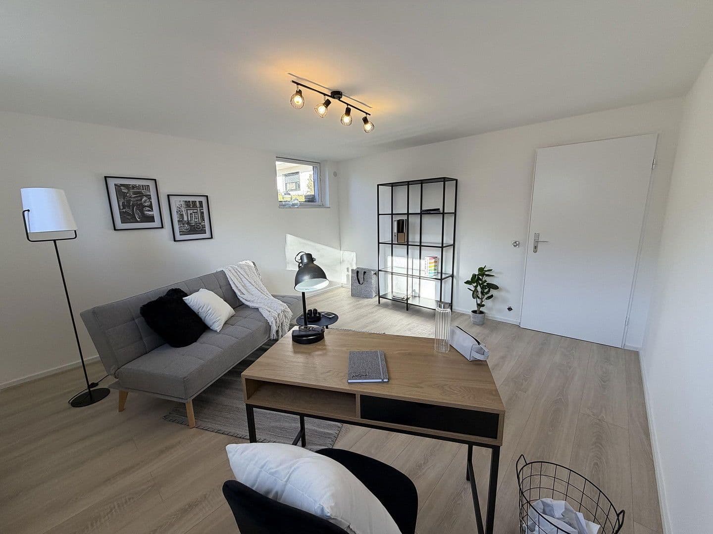 Prodej bytu 3+1 84 m², Waiblingen, Bádensko-Württembersko Prodej bytu 3+1 84 m², Waiblingen, Bádensko-Württembersko