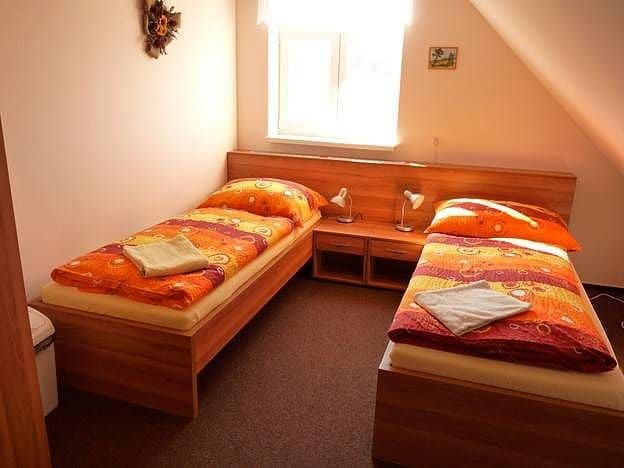 Pronájem chaty, chalupy, Žlebské Chvalovice, Pardubický kraj Pronájem chaty, chalupy, Žlebské Chvalovice, Pardubický kraj