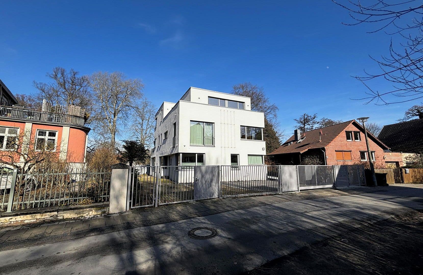 Prodej bytu 4+1 142 m², Berlin, Berlín Prodej bytu 4+1 142 m², Berlin, Berlín