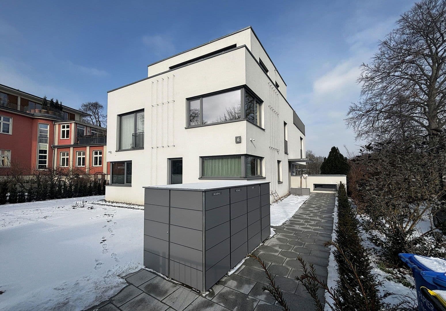 Prodej bytu 4+1 142 m², Berlin, Berlín Prodej bytu 4+1 142 m², Berlin, Berlín