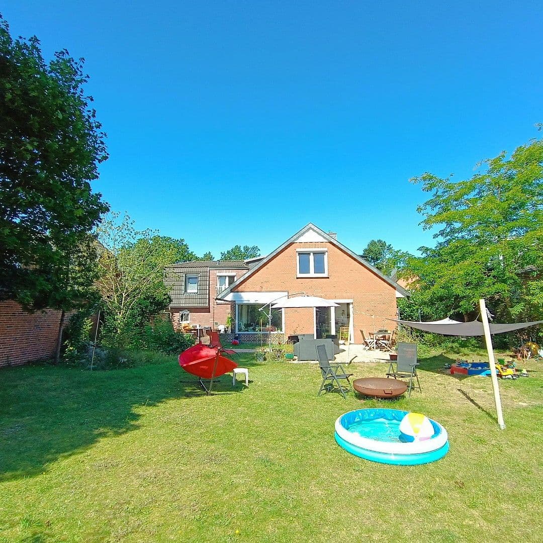 Prodej domu 180 m², pozemek 888 m², Adendorf, Dolní Sasko Prodej domu 180 m², pozemek 888 m², Adendorf, Dolní Sasko