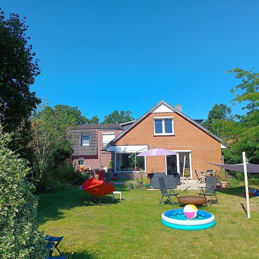 Prodej domu 180 m², pozemek 888 m², Adendorf, Dolní Sasko Prodej domu 180 m², pozemek 888 m², Adendorf, Dolní Sasko