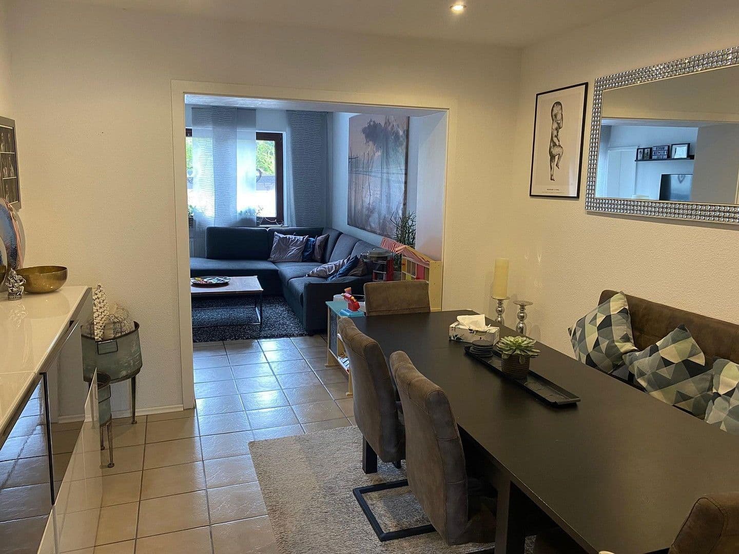 Pronájem bytu 3+1 85 m², Oberhausen, Severní Porýní-Vestfálsko Pronájem bytu 3+1 85 m², Oberhausen, Severní Porýní-Vestfálsko