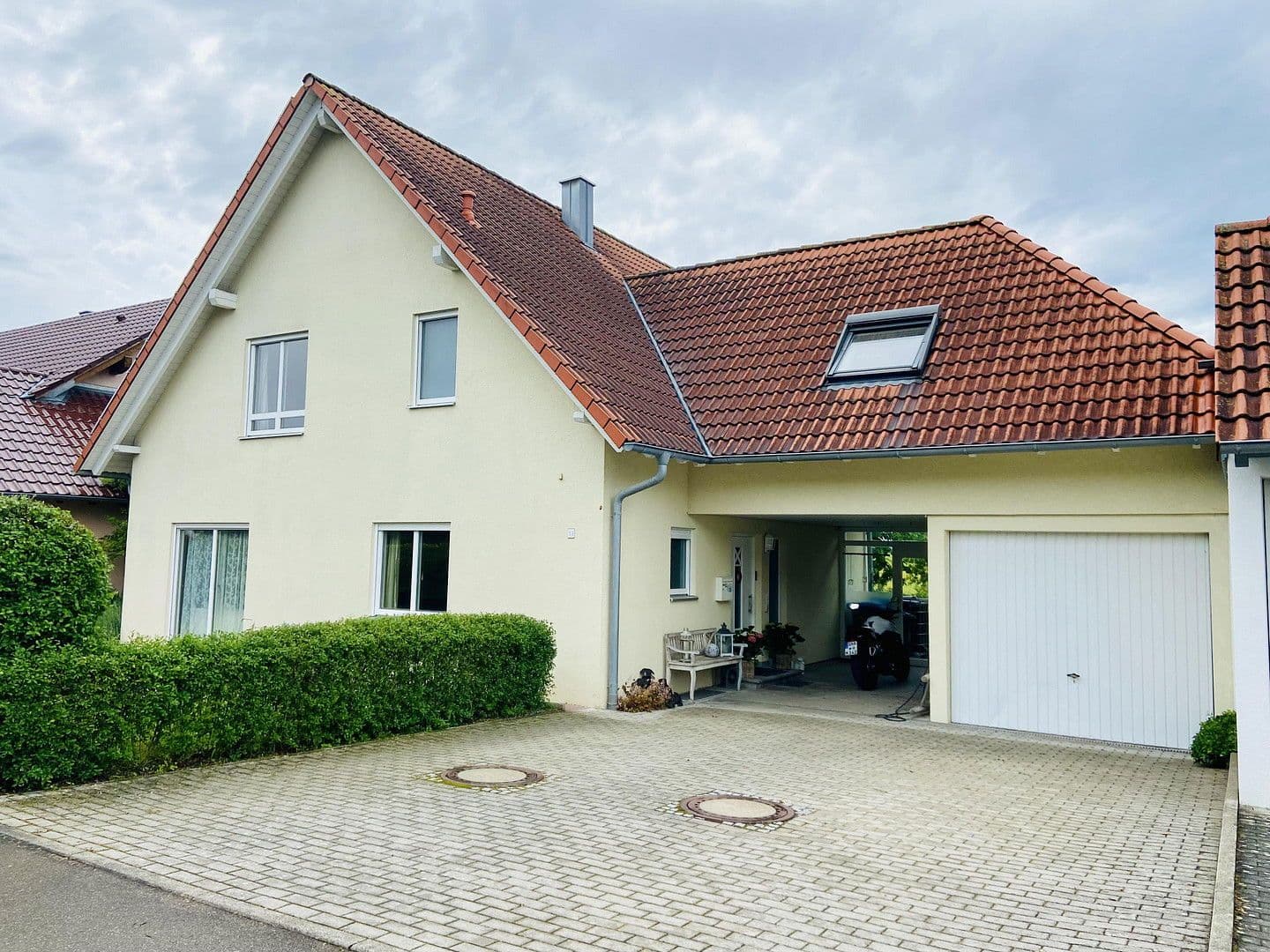 Prodej domu 224 m², pozemek 619 m², Schwäbisch Hall, Bádensko-Württembersko Prodej domu 224 m², pozemek 619 m², Schwäbisch Hall, Bádensko-Württembersko