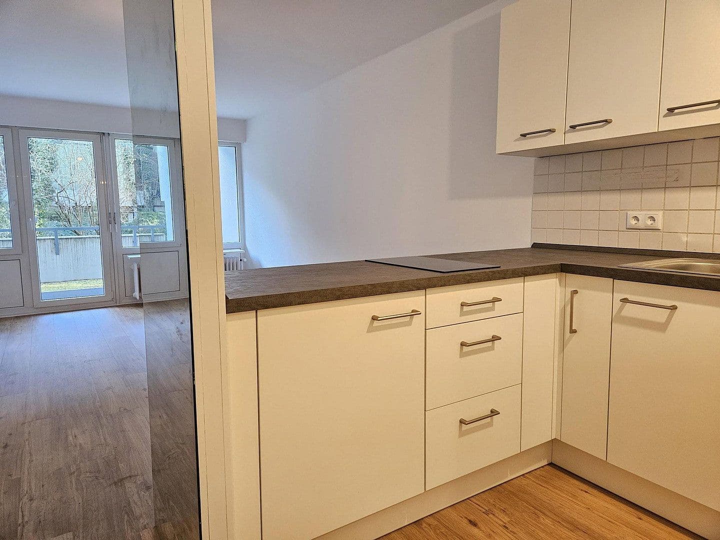 Pronájem bytu 1+1 31 m², Kidlerstraße 38, München, Bavorsko Pronájem bytu 1+1 31 m², Kidlerstraße 38, München, Bavorsko