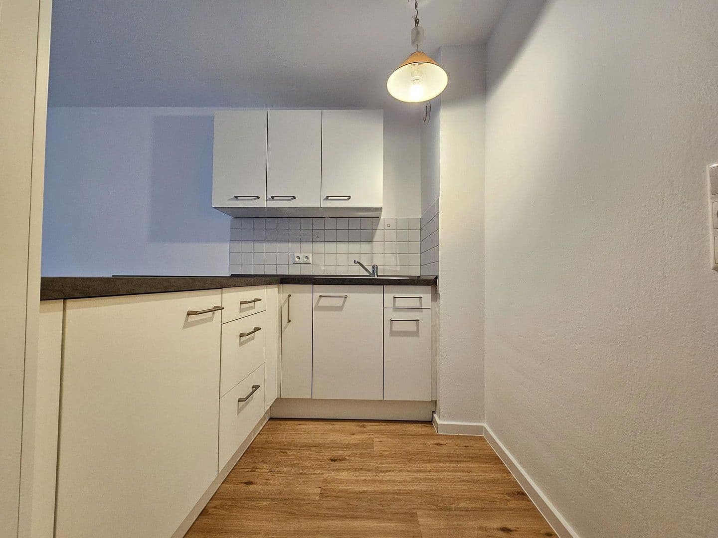 Pronájem bytu 1+1 31 m², Kidlerstraße 38, München, Bavorsko Pronájem bytu 1+1 31 m², Kidlerstraße 38, München, Bavorsko