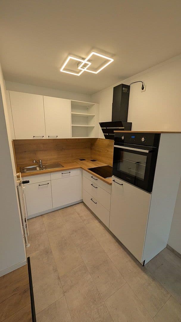 Prodej bytu 2+1 57 m², Bruno Apitz Straße 2c, Weimar, Durynsko Prodej bytu 2+1 57 m², Bruno Apitz Straße 2c, Weimar, Durynsko