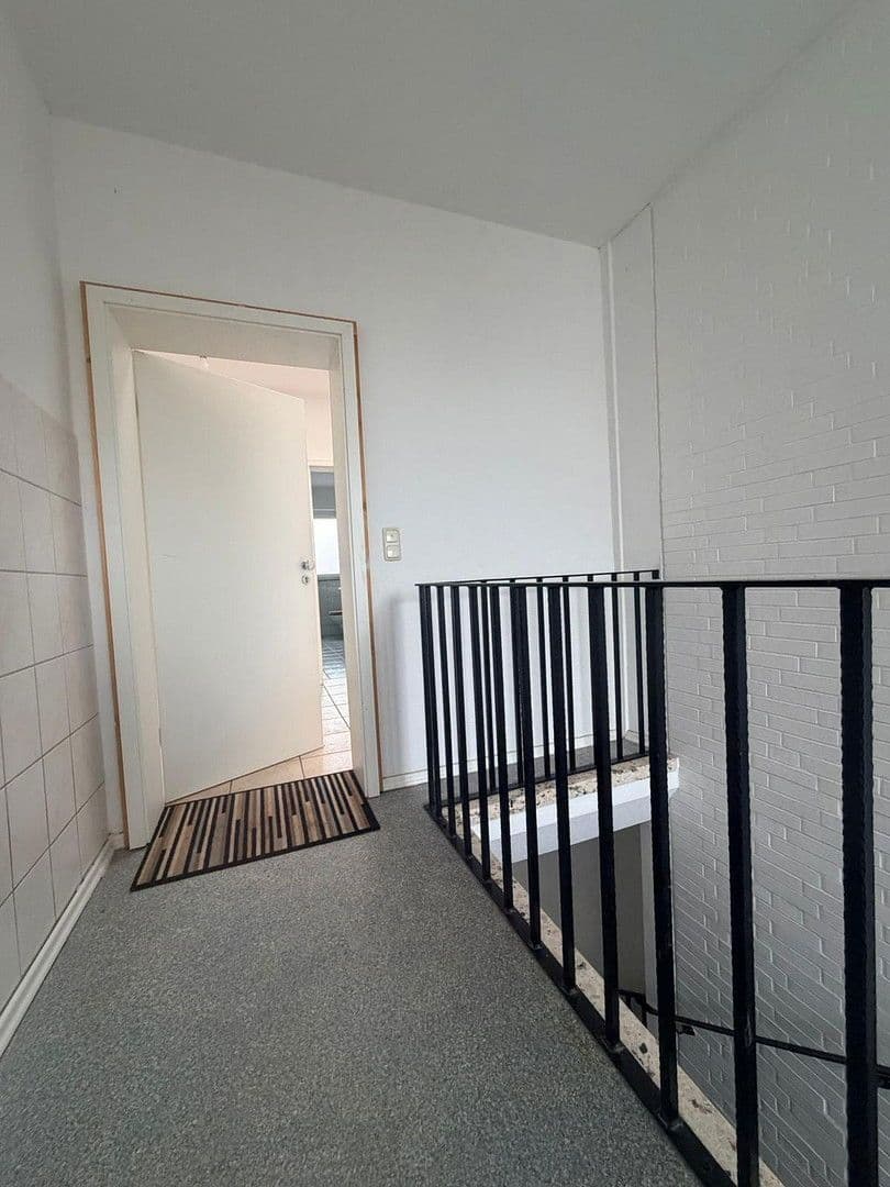 Pronájem bytu 5+1 110 m², Sickte, Dolní Sasko Pronájem bytu 5+1 110 m², Sickte, Dolní Sasko