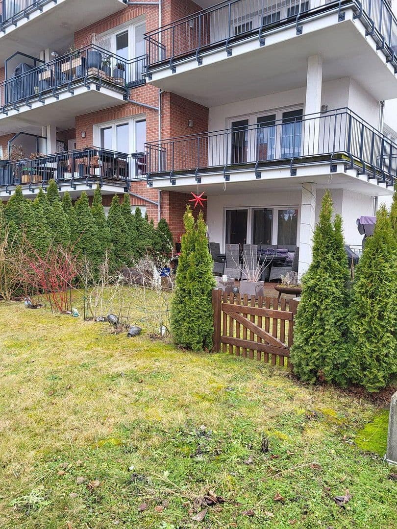 Pronájem bytu 4+1 125 m², Dahmestr. 8, Berlin, Berlín Pronájem bytu 4+1 125 m², Dahmestr. 8, Berlin, Berlín