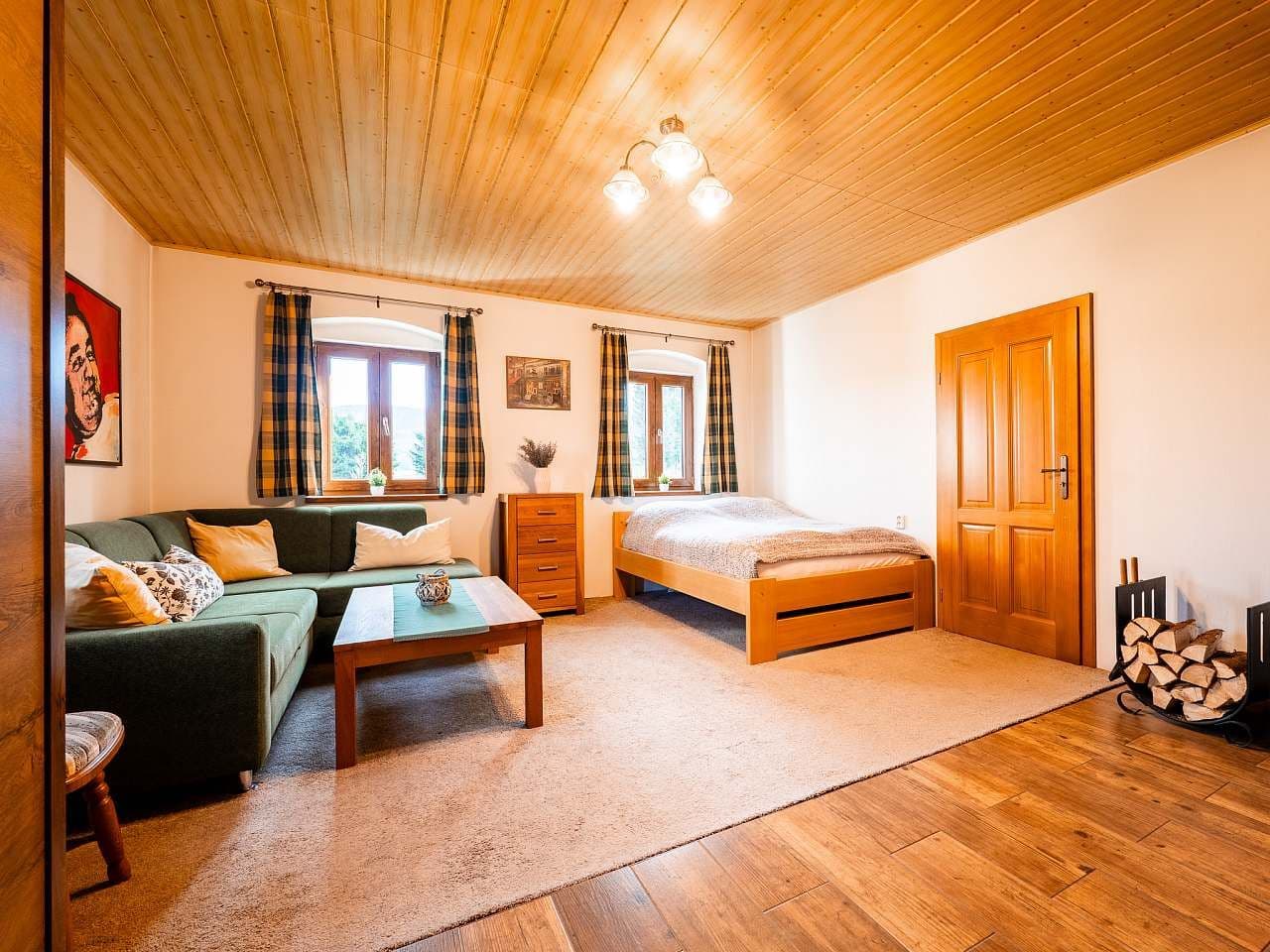 Pronájem chaty, chalupy, Vimperk, Jihočeský kraj Pronájem chaty, chalupy, Vimperk, Jihočeský kraj