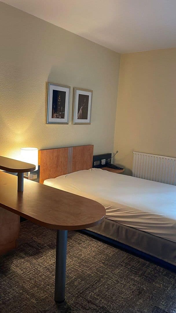 Pronájem bytu 1+1 23 m², Ohmstr. 30, Frankfurt am Main, Hessen Pronájem bytu 1+1 23 m², Ohmstr. 30, Frankfurt am Main, Hessen