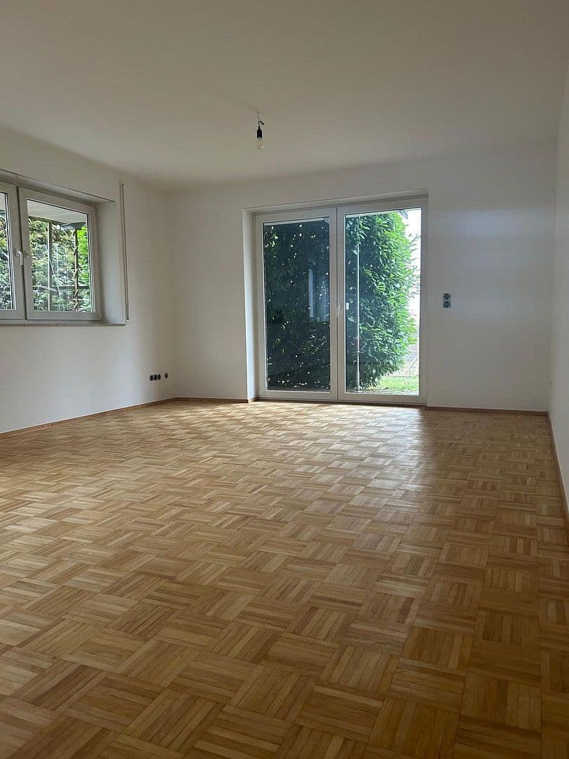Pronájem bytu 2+1 83 m², Schlüchtern, Hessen Pronájem bytu 2+1 83 m², Schlüchtern, Hessen