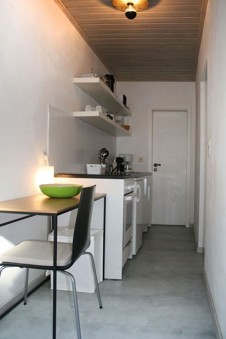 Pronájem bytu 2+1 42 m², Hindenburgstraße 11, Weissach, Bádensko-Württembersko Pronájem bytu 2+1 42 m², Hindenburgstraße 11, Weissach, Bádensko-Württembersko