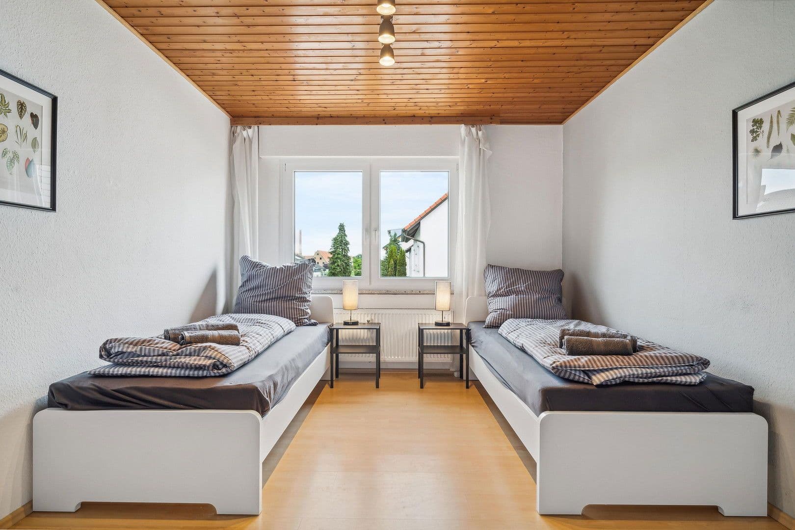 Prodej domu 150 m², pozemek 575 m², Riedstraße 13, Groß-Gerau, Hessen Prodej domu 150 m², pozemek 575 m², Riedstraße 13, Groß-Gerau, Hessen