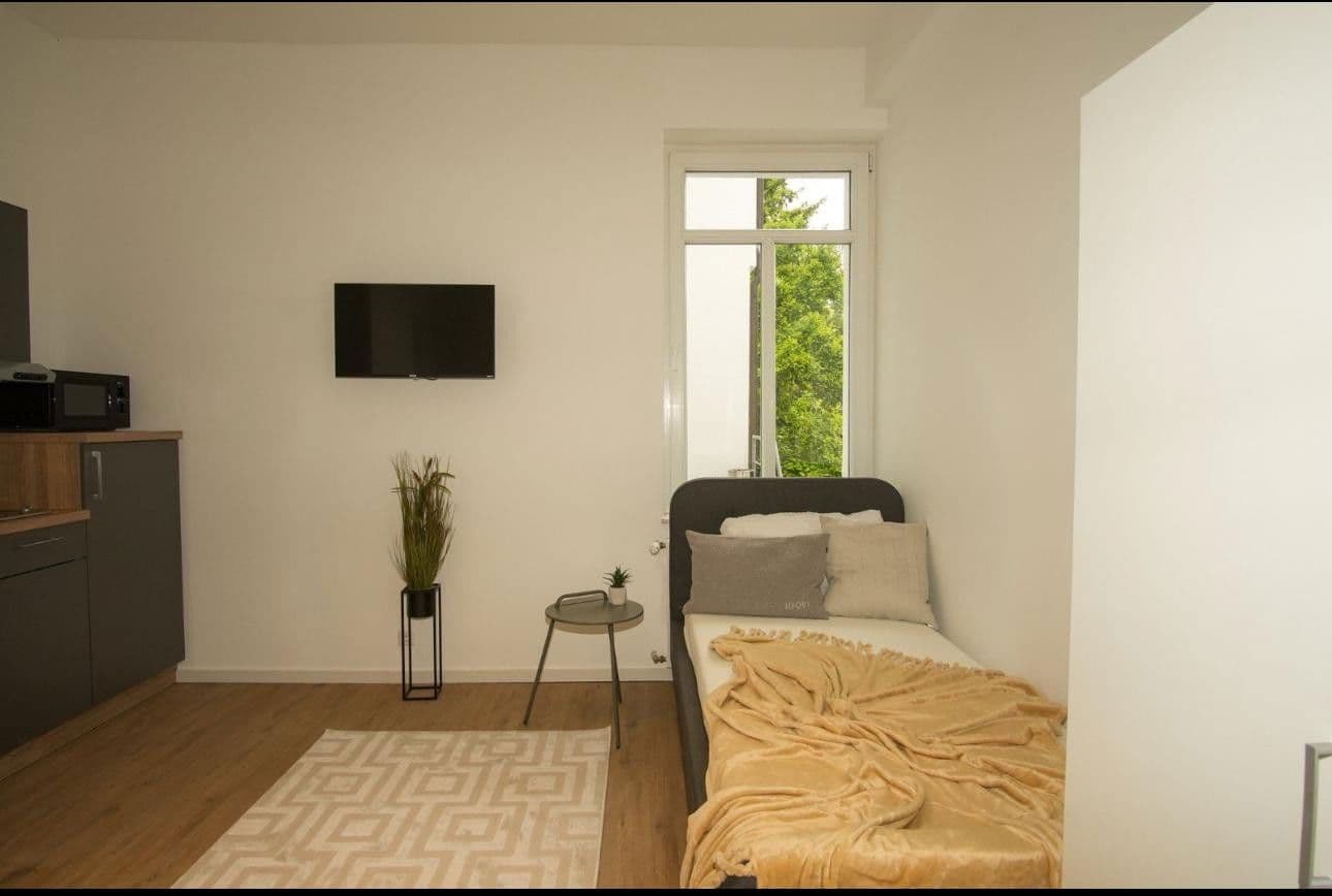 Pronájem bytu 1+1 25 m², Durlach, Bádensko-Württembersko Pronájem bytu 1+1 25 m², Durlach, Bádensko-Württembersko