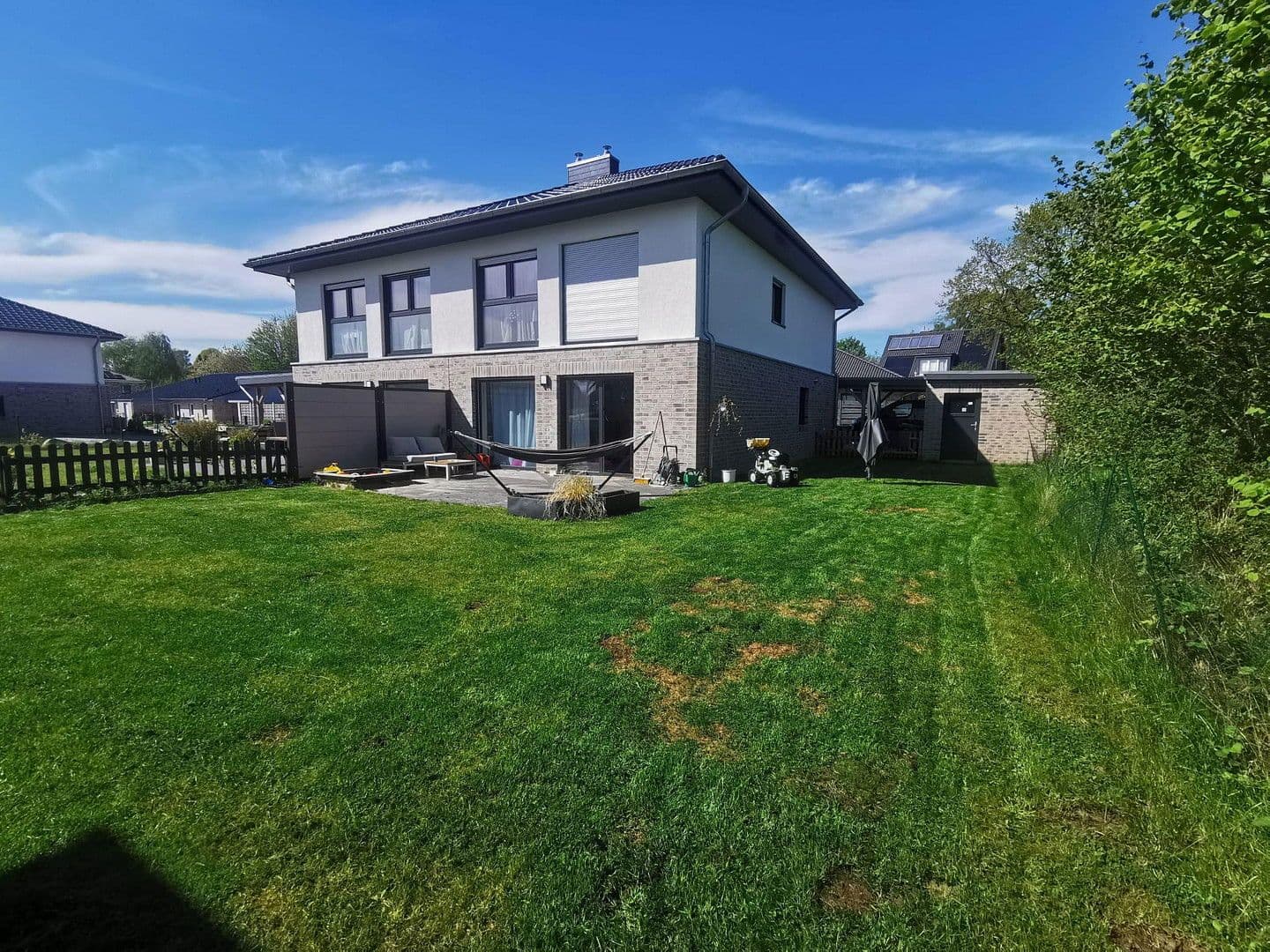 Prodej domu 125 m², pozemek 411 m², Steinbergkirche, Šlesvicko-Holštýnsko Prodej domu 125 m², pozemek 411 m², Steinbergkirche, Šlesvicko-Holštýnsko