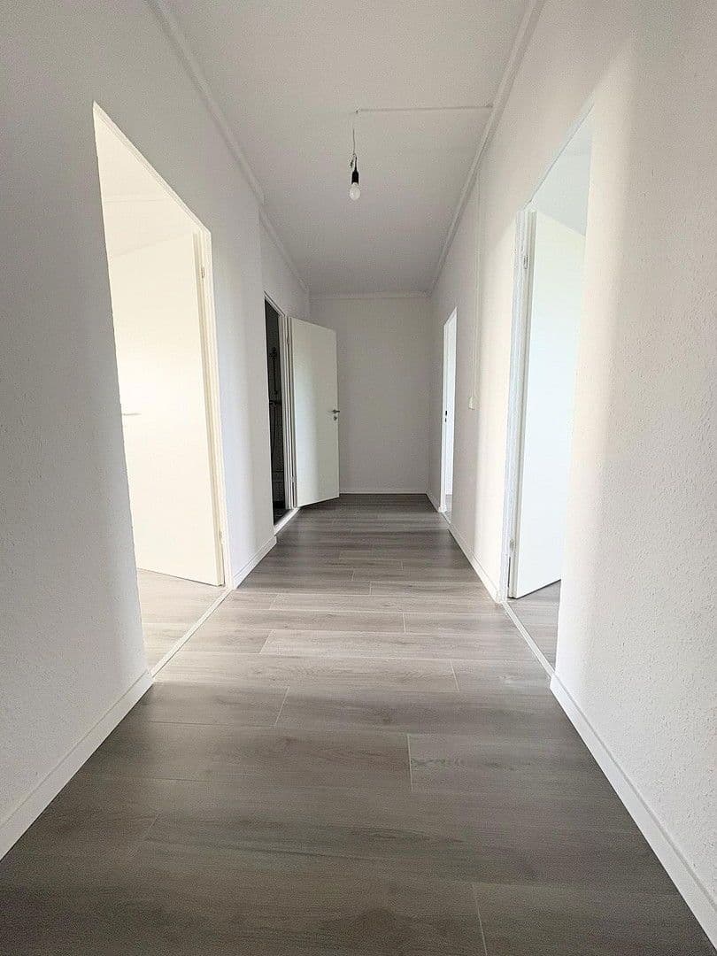 Pronájem bytu 3+1 71 m², Nordring 99b, Zhořelec, Sasko Pronájem bytu 3+1 71 m², Nordring 99b, Zhořelec, Sasko