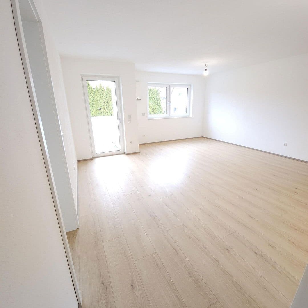 Pronájem bytu 2+1 58 m², Ergoldsbach, Bavorsko Pronájem bytu 2+1 58 m², Ergoldsbach, Bavorsko