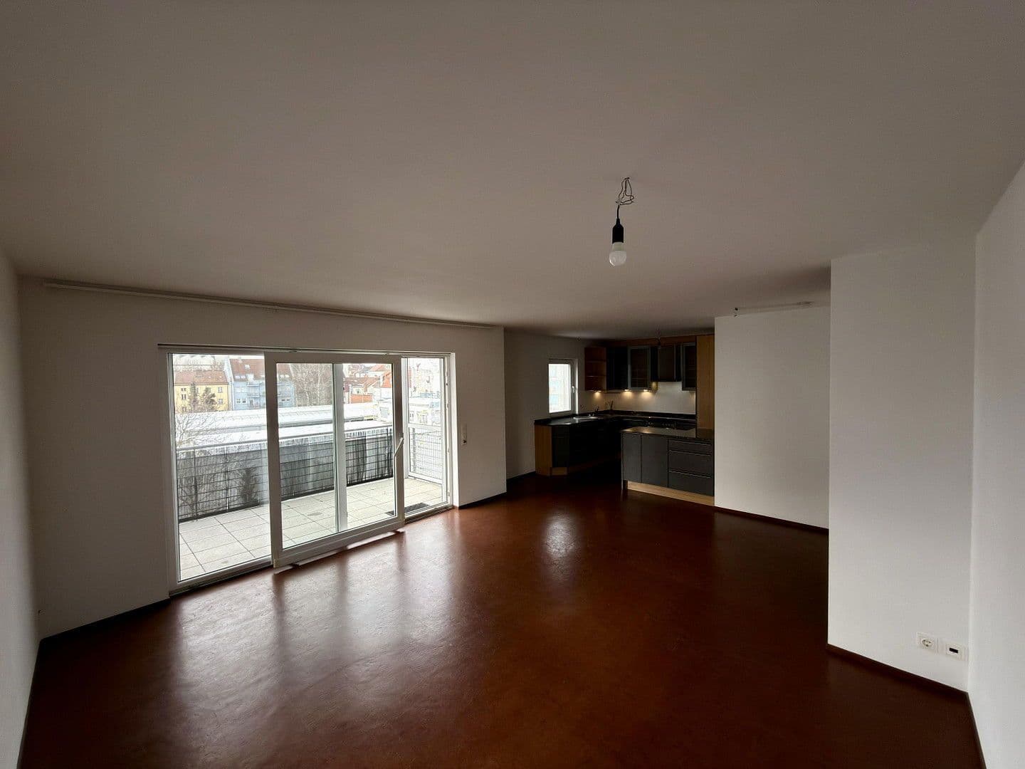 Prodej bytu 3+1 76 m², Fichtestr. 13, Nürnberg, Bavorsko Prodej bytu 3+1 76 m², Fichtestr. 13, Nürnberg, Bavorsko
