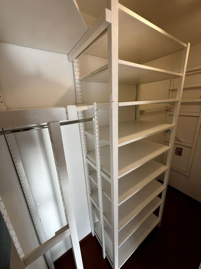 Prodej bytu 3+1 76 m², Fichtestr. 13, Nürnberg, Bavorsko Prodej bytu 3+1 76 m², Fichtestr. 13, Nürnberg, Bavorsko