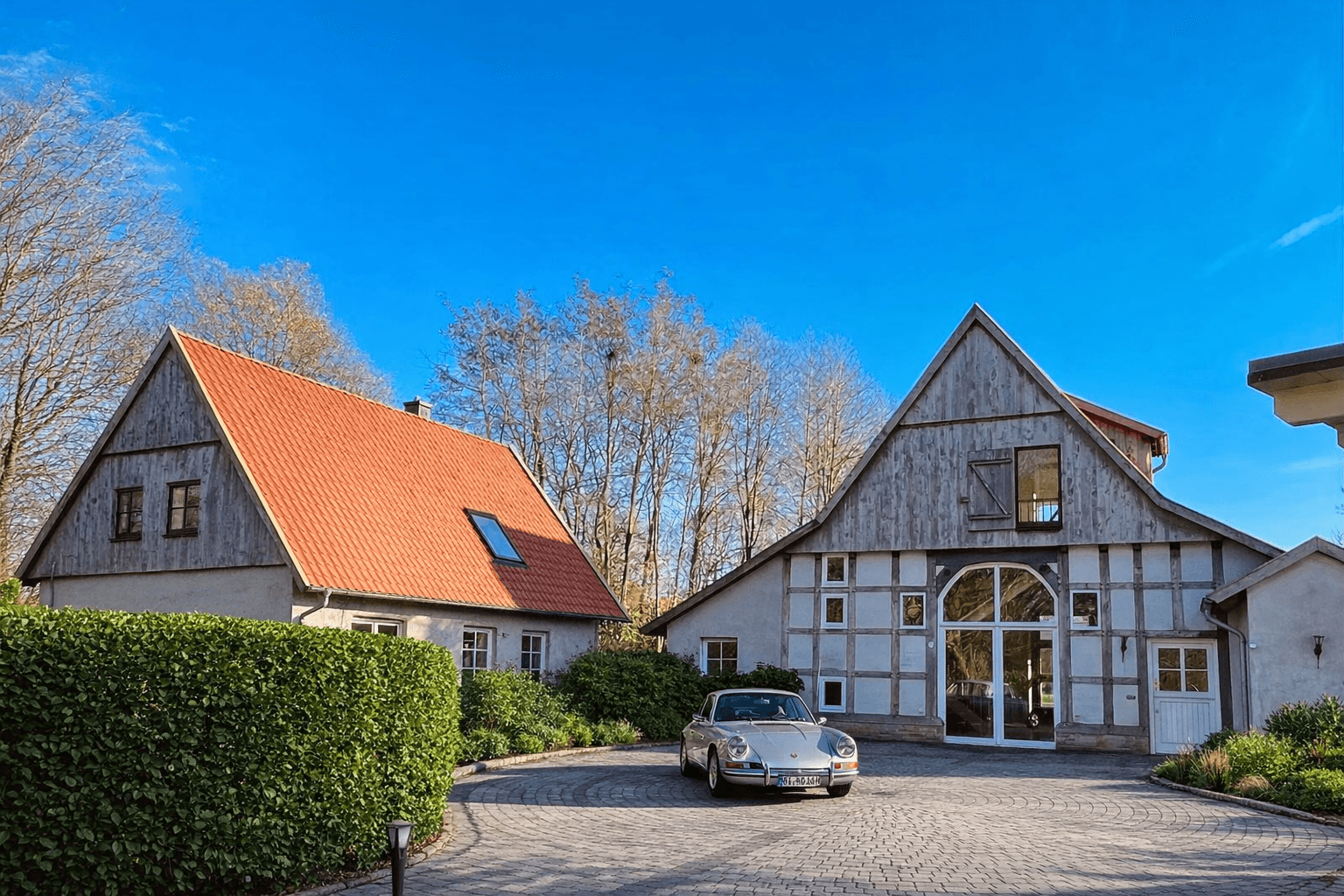 Prodej domu 320 m², pozemek 6.020 m², Bielefeld, Severní Porýní-Vestfálsko Prodej domu 320 m², pozemek 6.020 m², Bielefeld, Severní Porýní-Vestfálsko