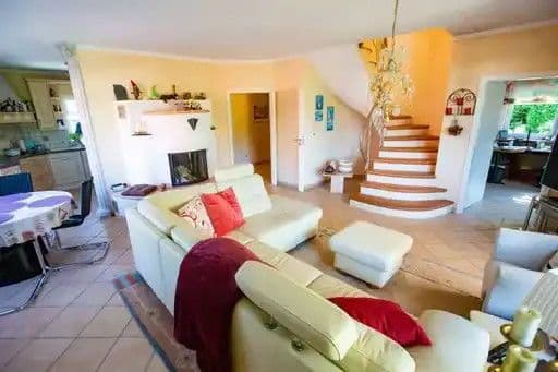 Prodej domu 207 m², pozemek 550 m², Wachtberg, Severní Porýní-Vestfálsko Prodej domu 207 m², pozemek 550 m², Wachtberg, Severní Porýní-Vestfálsko