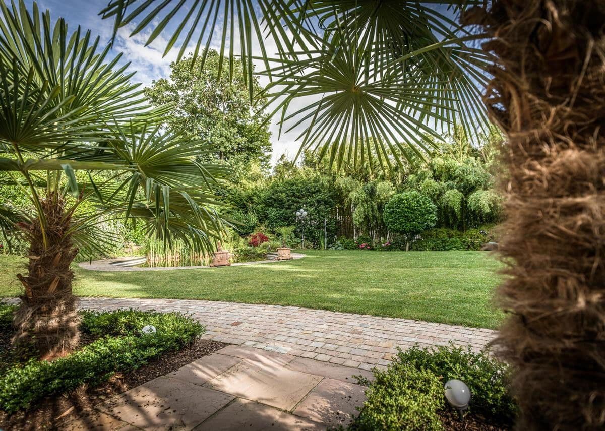 Prodej domu 416 m², pozemek 1.257 m², Wiesbaden, Hessen Prodej domu 416 m², pozemek 1.257 m², Wiesbaden, Hessen