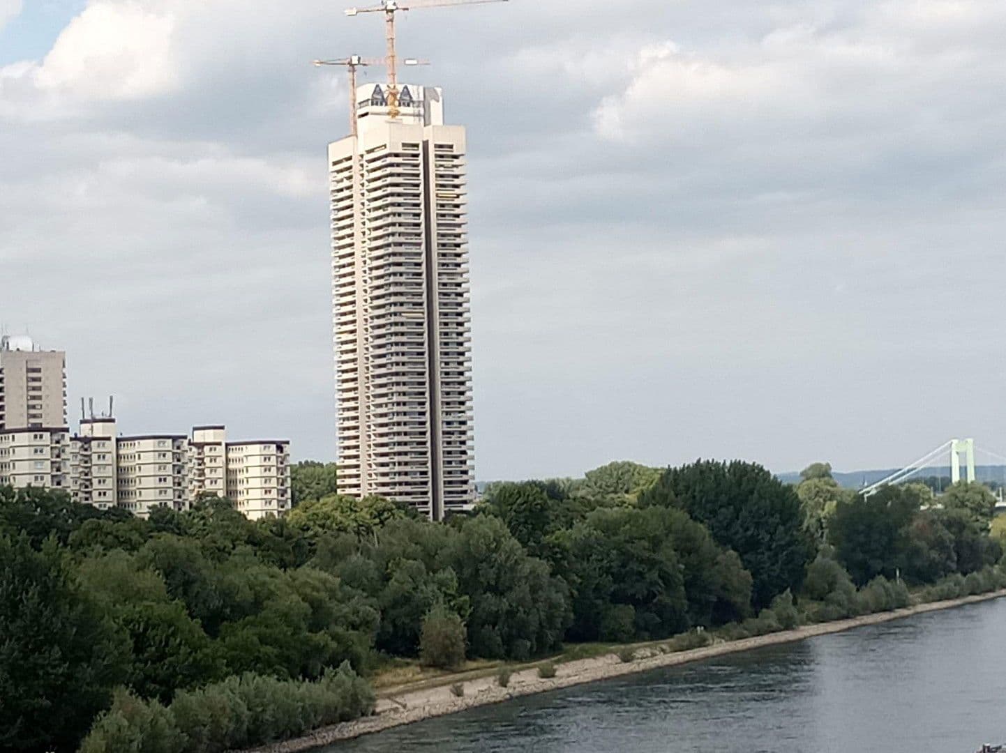 Pronájem bytu 2+kk 86 m², Köln, Severní Porýní-Vestfálsko Pronájem bytu 2+kk 86 m², Köln, Severní Porýní-Vestfálsko