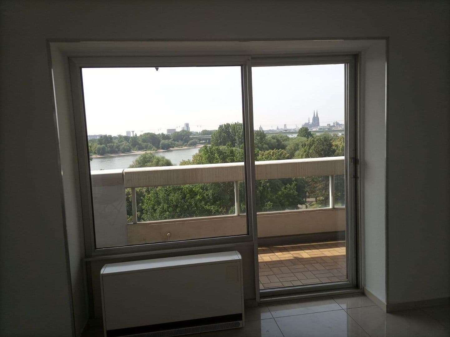 Pronájem bytu 2+kk 86 m², Köln, Severní Porýní-Vestfálsko Pronájem bytu 2+kk 86 m², Köln, Severní Porýní-Vestfálsko