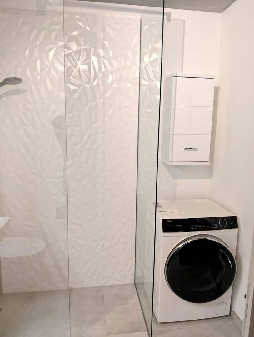 Pronájem bytu 1+1 26 m², Habichtstraße 37, Hamburg, Hamburg Pronájem bytu 1+1 26 m², Habichtstraße 37, Hamburg, Hamburg