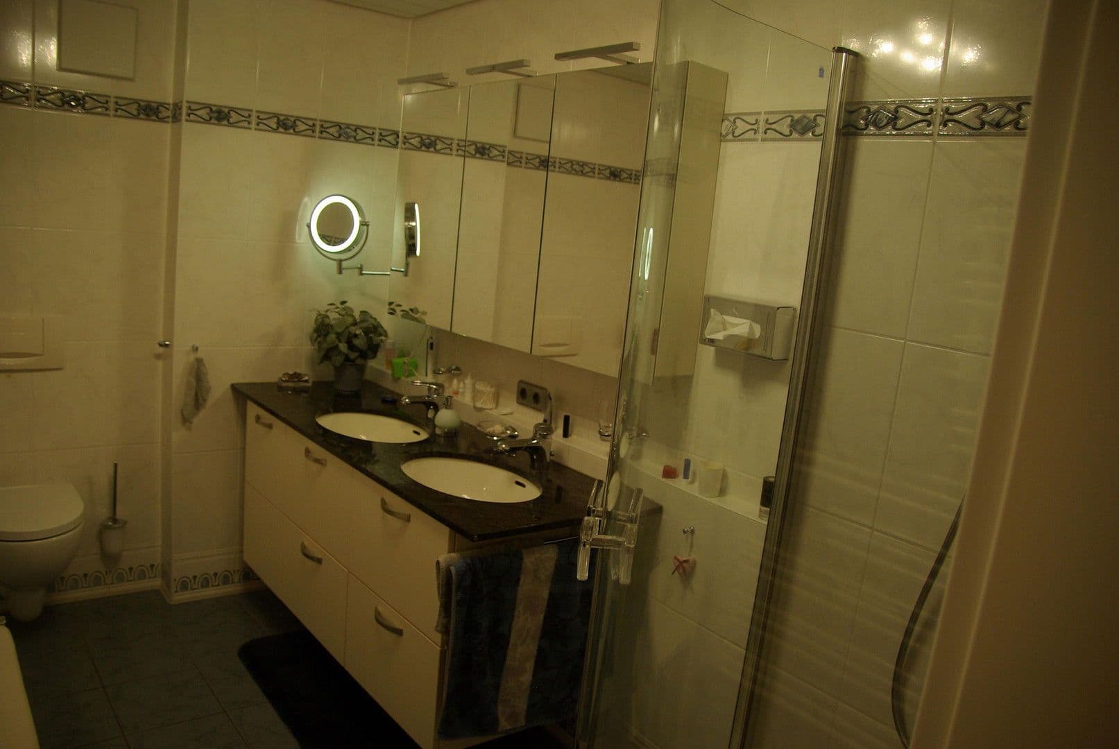 Prodej bytu 4+1 102 m², Kernen im Remstal, Bádensko-Württembersko Prodej bytu 4+1 102 m², Kernen im Remstal, Bádensko-Württembersko