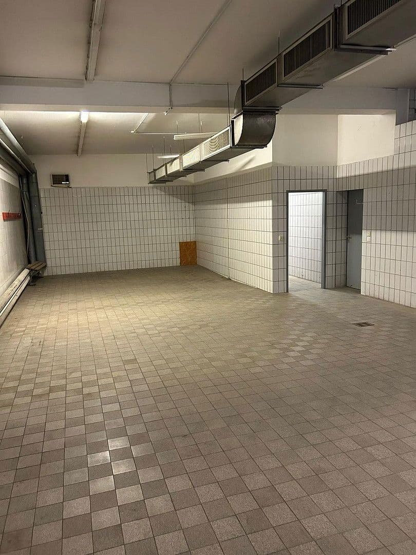 Pronájem nebytového prostoru 1 m², Friedrichkaiserstr. 13, Iserlohn, Severní Porýní-Vestfálsko Pronájem nebytového prostoru 1 m², Friedrichkaiserstr. 13, Iserlohn, Severní Porýní-Vestfálsko
