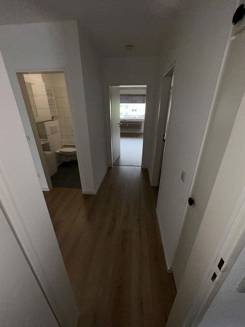 Pronájem bytu 2+1 60 m², Offenbach, Hessen Pronájem bytu 2+1 60 m², Offenbach, Hessen