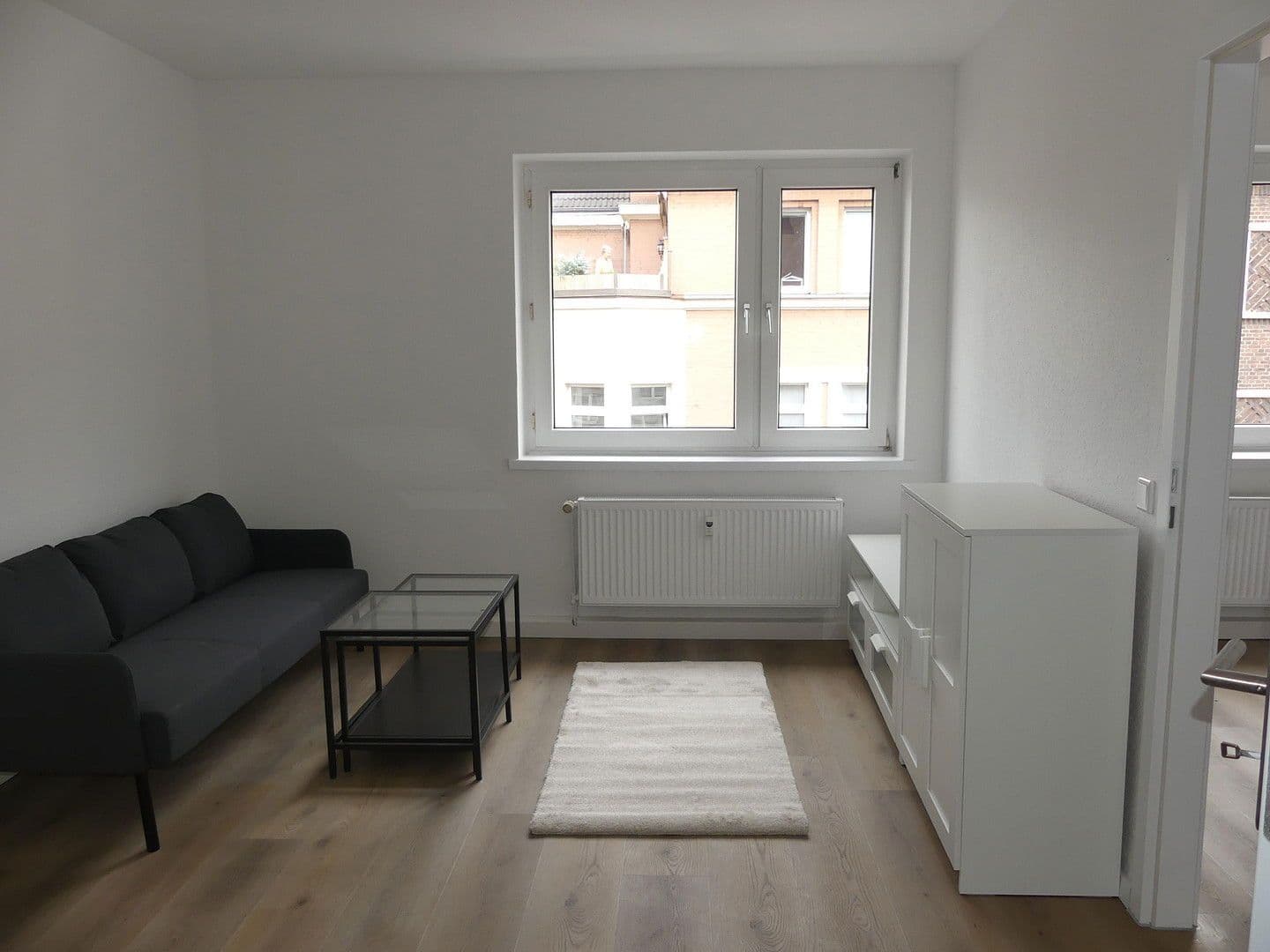 Pronájem bytu 2+1 39 m², Manteuffelstraße 12a, Duisburg, Severní Porýní-Vestfálsko Pronájem bytu 2+1 39 m², Manteuffelstraße 12a, Duisburg, Severní Porýní-Vestfálsko