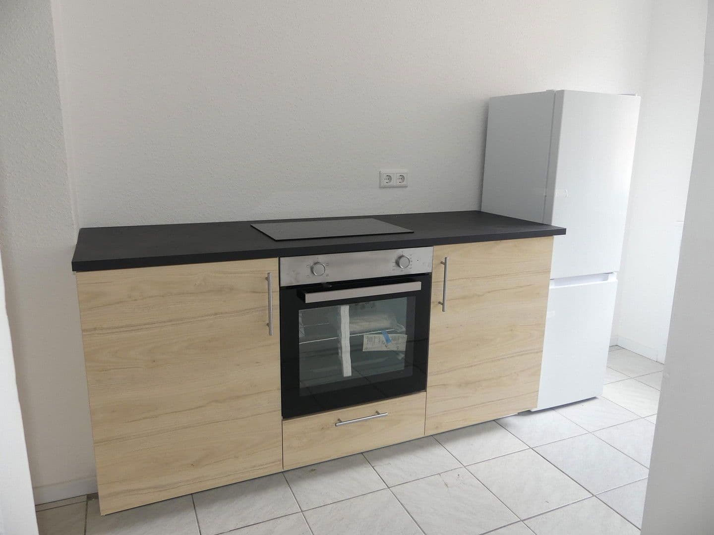 Pronájem bytu 2+1 39 m², Manteuffelstraße 12a, Duisburg, Severní Porýní-Vestfálsko Pronájem bytu 2+1 39 m², Manteuffelstraße 12a, Duisburg, Severní Porýní-Vestfálsko