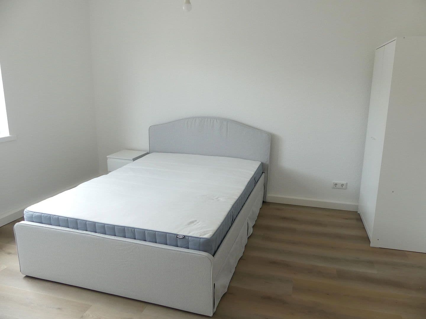 Pronájem bytu 2+1 39 m², Manteuffelstraße 12a, Duisburg, Severní Porýní-Vestfálsko Pronájem bytu 2+1 39 m², Manteuffelstraße 12a, Duisburg, Severní Porýní-Vestfálsko