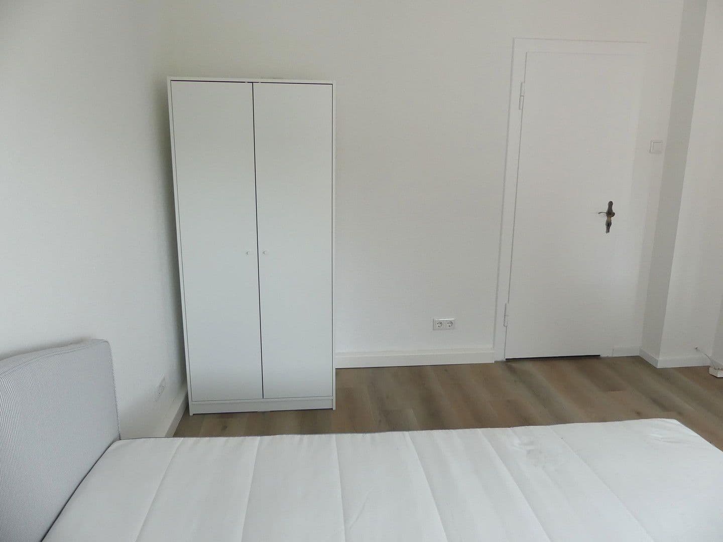 Pronájem bytu 2+1 39 m², Manteuffelstraße 12a, Duisburg, Severní Porýní-Vestfálsko Pronájem bytu 2+1 39 m², Manteuffelstraße 12a, Duisburg, Severní Porýní-Vestfálsko