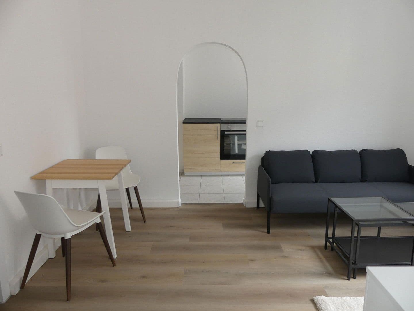 Pronájem bytu 2+1 39 m², Manteuffelstraße 12a, Duisburg, Severní Porýní-Vestfálsko Pronájem bytu 2+1 39 m², Manteuffelstraße 12a, Duisburg, Severní Porýní-Vestfálsko