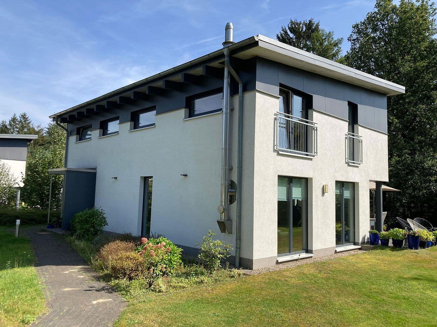 Prodej domu 164 m², pozemek 907 m², Buchholz in der Nordheide, Dolní Sasko Prodej domu 164 m², pozemek 907 m², Buchholz in der Nordheide, Dolní Sasko