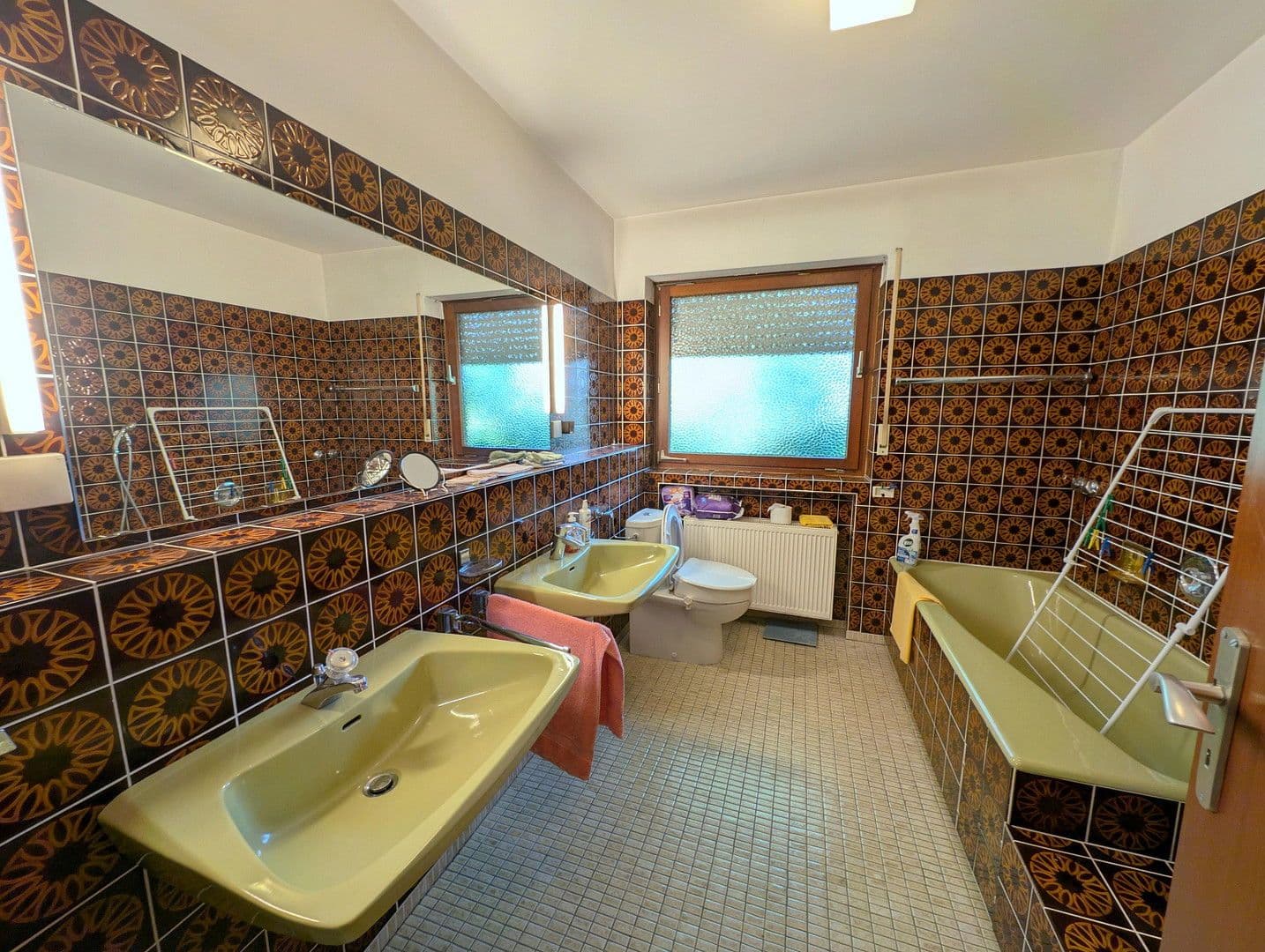 Prodej domu 226 m², pozemek 741 m², Heusenstamm, Hessen Prodej domu 226 m², pozemek 741 m², Heusenstamm, Hessen