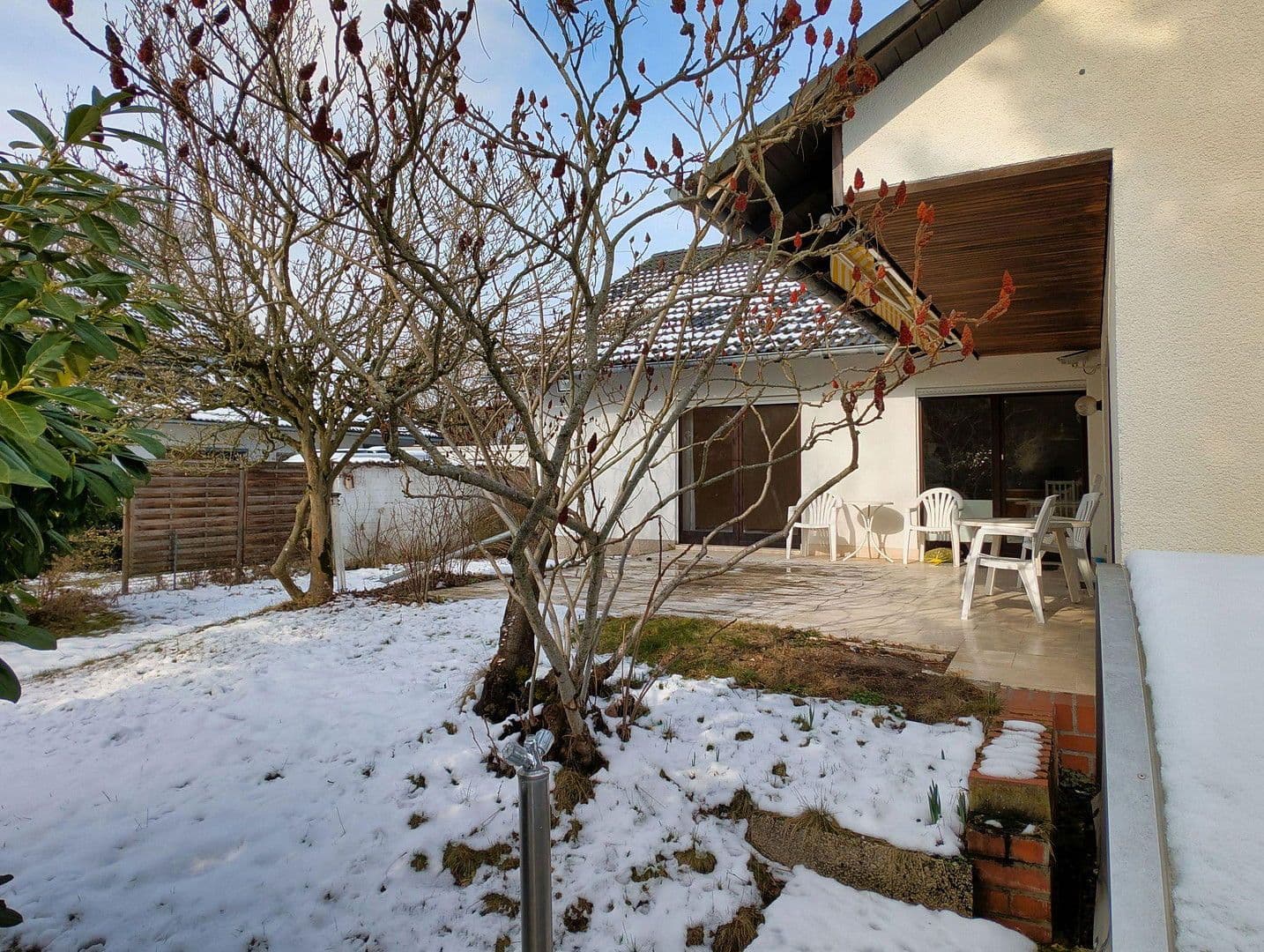 Prodej domu 226 m², pozemek 741 m², Heusenstamm, Hessen Prodej domu 226 m², pozemek 741 m², Heusenstamm, Hessen