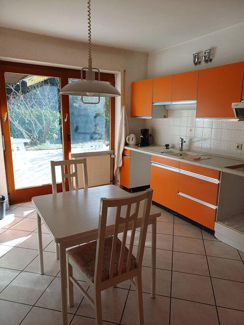 Prodej domu 226 m², pozemek 741 m², Heusenstamm, Hessen Prodej domu 226 m², pozemek 741 m², Heusenstamm, Hessen