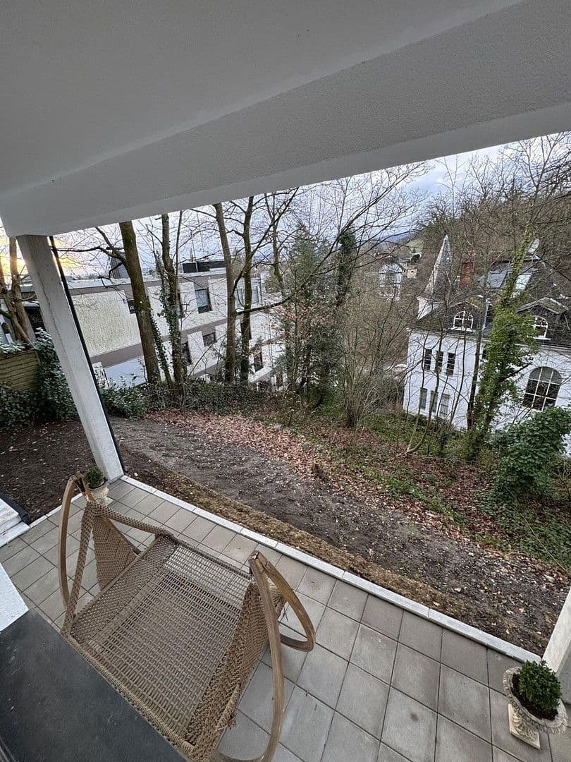 Pronájem bytu 3+1 100 m², Brahmsweg 2, Wiesbaden, Hessen Pronájem bytu 3+1 100 m², Brahmsweg 2, Wiesbaden, Hessen