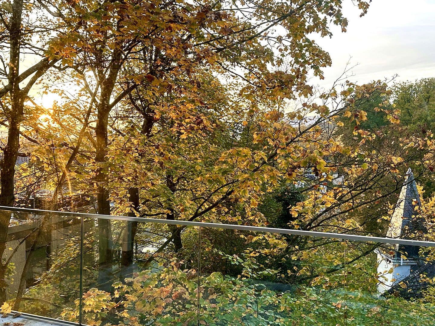 Pronájem bytu 3+1 100 m², Brahmsweg 2, Wiesbaden, Hessen Pronájem bytu 3+1 100 m², Brahmsweg 2, Wiesbaden, Hessen