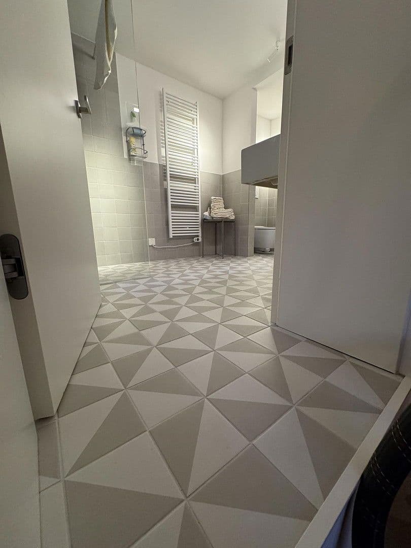 Pronájem bytu 3+1 100 m², Brahmsweg 2, Wiesbaden, Hessen Pronájem bytu 3+1 100 m², Brahmsweg 2, Wiesbaden, Hessen