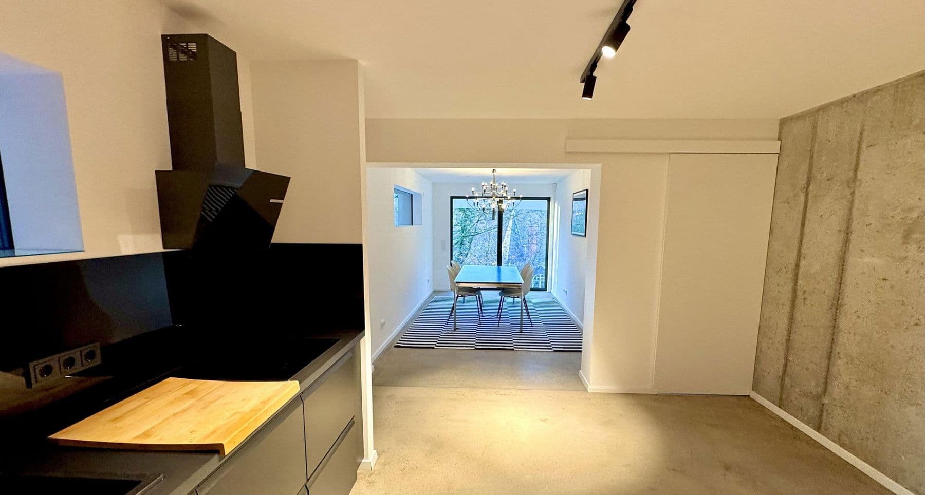 Pronájem bytu 3+1 100 m², Brahmsweg 2, Wiesbaden, Hessen Pronájem bytu 3+1 100 m², Brahmsweg 2, Wiesbaden, Hessen